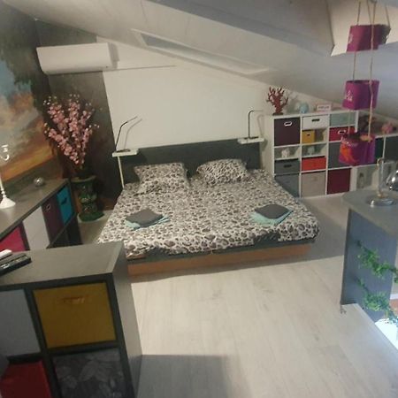 Joli Et Spacieux Studio Avec Garage Au Bord De Mer Fréjus Eksteriør billede